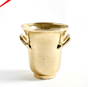 Seau à glace vintage en métal avec finition dorée classique pour champagne, refroidisseur à vin avec poignées et barres, idéal pour les hôtels, les dîners et les célébrations de mariage - Product Image 3