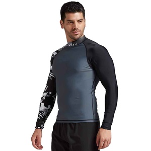 Rashguard Unisexe Personnalisable en Polyester et Nylon, Séchage Rapide, Respirant, Antibactérien, Manches Longues, Service OEM, Impression - Product Image 1
