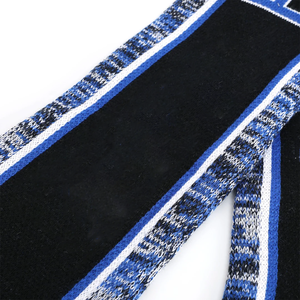 Ensemble bonnet et écharpe à franges longues en tricot géométrique jacquard Zeta Phi Beta, artisanal, bleu et blanc, vêtements d'hiver pour la fierté de la sororité - Product Image 2