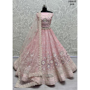 Collections de velours de vêtements de mariée indiens pour la mariée avec le travail de Zarkhan par Fabzone - Product Image 5