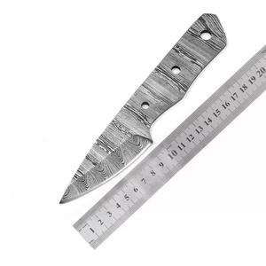 Cuchillo Skinner de Acero de Damasco Hecho a Mano Personalizado de Venta Caliente con Mango de Resina y Madera, Cuchillo de Caza de Hoja Fija, Compatible con OEM - Product Image 2