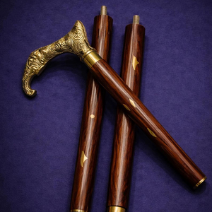Bâtons de marche rustiques modernes en bois naturel écologique avec poignée en laiton poli, idéaux pour les cadeaux - Product Image 1