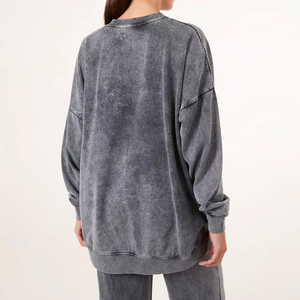 เสื้อสเวตเชิ้ตคอกลมโอเวอร์ไซส์สำหรับผู้หญิง สีพื้น ผ้าฝ้ายเนื้อนุ่มถัก แขนยาว ทรงหลวม ระบายอากาศได้ดี เหมาะสำหรับใส่ในฤดูใบไม้ร่วง - Product Image 4