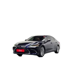 Lexus ES Executive 2024, norme d'émission Euro V, sièges en cuir, conduite à gauche, 25 775 km, avec caméra de recul - Product Image 1