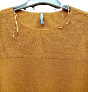 เสื้อสเวตเตอร์ไหมพรมอะคริลิกสำหรับผู้หญิง สวมใส่สบาย คอทรงโอ ไม่เป็นขุย ไม่ยับ แห้งเร็ว - Product Image 2