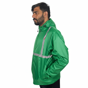 Veste coupe-vent légère et imperméable pour homme, avec capuche, respirante, en polyester, pour la randonnée et les activités de plein air. - Product Image 5