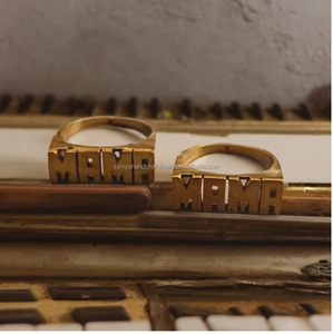 แหวนแม่ทำด้วยมือทองเหลืองแข็งแหวนชื่อ afrocentric ของขวัญครบรอบที่ไม่ซ้ำกันสำหรับเครื่องประดับที่กำหนดเองกันน้ำ - Product Image 2