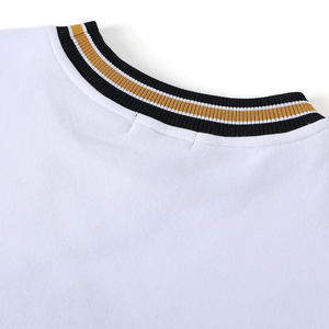 อัลฟ่า |   ฟี |   เสื้อสเวตเชิ้ตคอกลมปักลายอัลฟ่า ฟราตเตอร์นีย์สำหรับผู้ชาย |   เสื้อคอกลมปักลายเชนิลล์แบบกำหนดเองสำหรับหนุ่มๆ ของชมรม - Product Image 4
