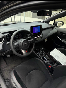 Nuevo Toyota GR Corolla 2025, Versión Elite de Doble Motor, Multicolor, Precio Económico, Auto Híbrido Gasolina-Eléctrico - Product Image 2