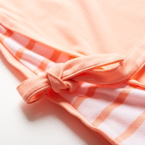 Vêtements pour animaux de compagnie ODM fabriqués à Taïwan pour les chats et les chiens s'habillent avec un nœud décoratif - Product Image 5