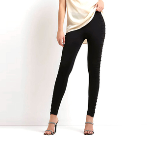 Leggings de yoga décontractés sur mesure pour femmes avec poche arrière et taille basse, personnalisables avec logo privé pour la gym et le yoga - Product Image 1