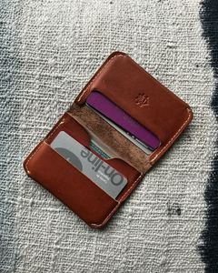 Porte-cartes compact en cuir - Product Image 1
