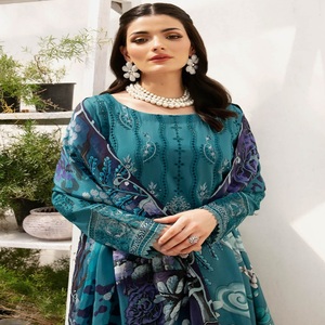 Salwar Kameez élégant pour femmes ANDAAZ-9 Vol RAMSHA en coton pur avec broderie lourde, longueur au sol, design indien-pakistanaise - Product Image 5