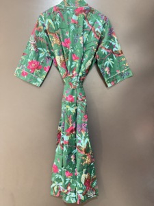 Classic Floral Print Women Cotton Robe <b>Waffle</b> Texture Long Sleeve Knee Length Soft Lightweight ODM Bathrobe - Product Image 3