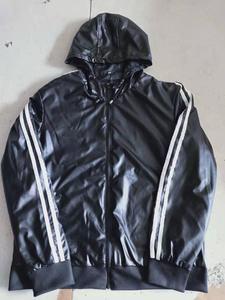 Sudaderas con capucha de cuero para hombre, chaquetas casuales de moda para uso diario con acabado de cuero suave y estilo de corte relajado. - Product Image 3