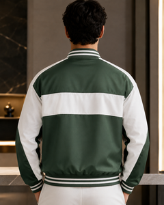 เสื้อแจ็คเก็ตบอมเบอร์สีเขียวขาวสำหรับผู้ชาย ปกคอพับ ติดกระดุม สไตล์สปอร์ต พิมพ์ลายโลโก้ด้านหน้า ผลิตจากโพลีเอสเตอร์ เหมาะสำหรับฤดูใบไม้ร่วง - Product Image 3