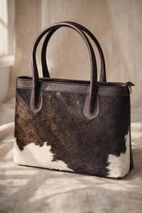Bolso tote de cuero con pelo auténtico hecho a mano, bolso de hombro de cuero genuino, bolso de viaje vintage de gran capacidad - Product Image 5
