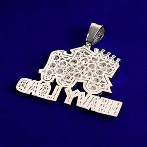 จี้รถบรรทุกหนักเงินแท้ 925 สำหรับผู้ชาย ประดับเพชรโมอิสซาไนต์เต็มตัว ชุบโรเดียม สไตล์ฮิปฮอป ลดราคาพิเศษ - Product Image 1