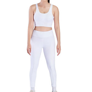 Ropa de Yoga Hecha a Medida en Tallas Grandes, Sin Mangas, Servicio OEM, Calidad Premium, Nueva Llegada, Ropa Deportiva para Mujer, Bra Deportivo, Leggings y Cinturón - Product Image 5