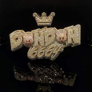 Pendentif personnalisé en argent 925 avec moissanite et diamant, style hip-hop de luxe pour événements, motif couronne, emoji, lettre ou plaque nominative, entièrement serti de pierres, sans - Product Image 3