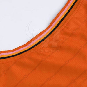 Maillot et short de basket-ball personnalisés, fabriqués au Pakistan, couleur personnalisée. - Product Image 2