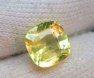 Saphir jaune rond de 12 mm cultivé en laboratoire - Pierres précieuses de saphir jaune facettées - Pierre synthétique de corindon de qualité supérieure pour elle - Product Image 1