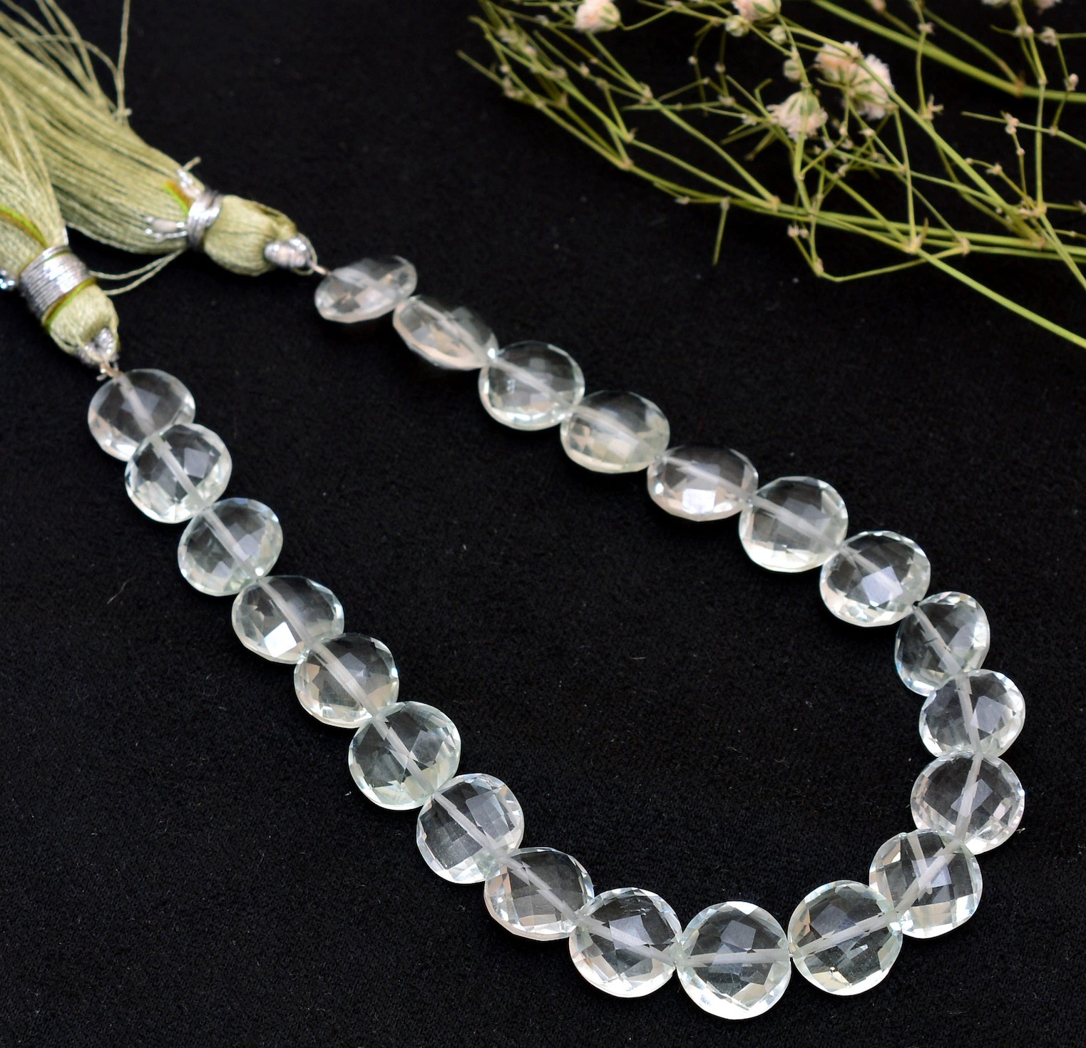 สีเขียว