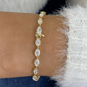 Pulsera de Oro con Diamantes Redondos Brillantes Cultivados en Laboratorio, Certificación IGI, Oro Amarillo, Rosa o Blanco de 10K, 14K o 18K, Joyería de Lujo para Novias - Product Image 1