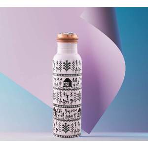Bouteille d'eau en cuivre à motif ethnique, réutilisable, pour l'hydratation quotidienne, la maison, le bureau et les cadeaux - Product Image 1