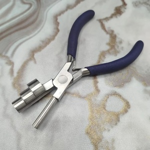 Alicates de conformación de 3 pasos con punta redonda y cóncava de 5.5 pulgadas para doblar alambre y hacer bucles, mango de vinilo, acero inoxidable - Product Image 4