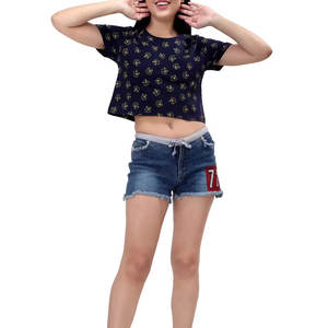 Camisetas Cortas de Alta Calidad para Mujer, Diseño Estampado Comprimido, Servicio OEM, Colores y Logotipo Personalizados, Estilo Urbano - Product Image 5