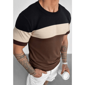 T-shirt en tricot à trois tons pour hommes, coupe ajustée, style moderne, minimaliste, luxe discret, chic urbain - Product Image 1