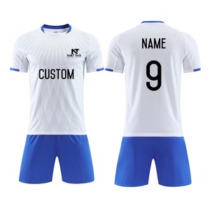 Vêtements de sport confortables pour hommes, uniforme de football 100% polyester, uniforme de football sur mesure pour hommes - Product Image 2