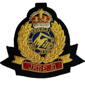 Badges 3D personnalisés OEM de haute qualité pour blazers, insignes de grade d'officier, écussons brodés en fil de soie, insignes de grade personnalisés en fil de soie pour chapeaux - Product Image 2
