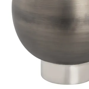 Florero de Mesa Contemporáneo Negro y Dorado de Hierro, Estilo Costero Moderno y Ecológico para Decoración de Resorts y Spas - Product Image 3