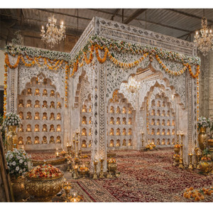 Panel de Espejo Portátil de Diseño para Mandap en Ceremonias de Boda Hindúes, Paneles Traseros Modernos para Bodas Indias, Material de Fibra de Vidrio, Australia - Product Image 1