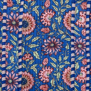 Sac fourre-tout matelassé en coton artisanal CRAFT HACKLE, imprimé floral, style bohème, léger, pour voyage, plage, toutes saisons - Product Image 5
