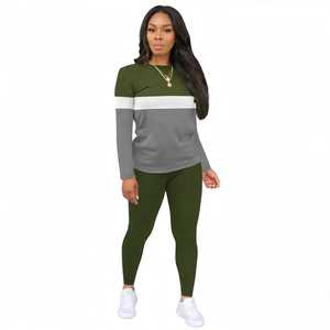 Ensemble de survêtement 2 pièces pour femme, sweat-shirt à manches longues et leggings color block - Product Image 1