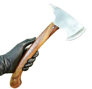 Hache professionnelle en acier inoxydable avec manche ergonomique en bois pour le camping en plein air - Product Image 1