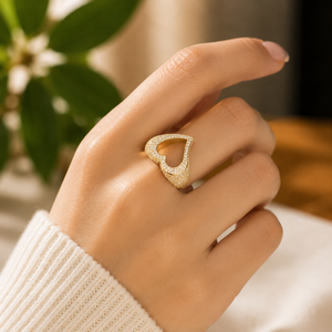 Anillo de Cóctel en Forma de Corazón para Mujer, Plata de Ley 925, Regalo para el Día de San Valentín, Anillo de Compromiso con Moissanita Redonda - Product Image 5