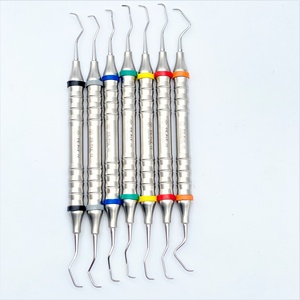 Curettes dentaires manuelles en acier inoxydable, outil chirurgical parodontal de précision fine pour l'élimination de la plaque dentaire et les soins des gencives - Product Image 4