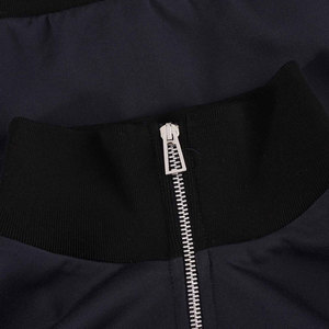 Diseño de Logotipo Personalizado, Chaqueta Deportiva al Por Mayor a Precio Económico, Servicio OEM, MOQ Bajo, Chaqueta Deportiva de Invierno de Alta Calidad - Product Image 3