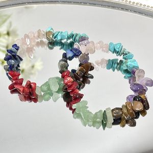 Venta al por mayor mejor calidad estirable siete Chakra piedras preciosas cristal Chips pulseras para curación pulsera comprar de AAMEENA AGATE - Product Image 1