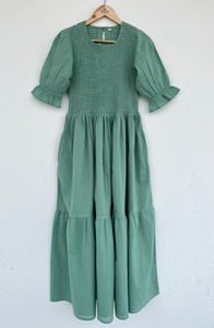 Robe longue en coton vert uni pour femme, avec corsage smocké, manches à volants, robe longue à plusieurs niveaux, robe décontractée d'été, robe bohème - Product Image 4