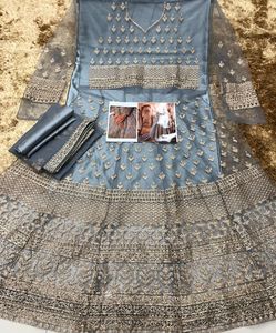 Salwar Kameez con Bordado de Lentejuelas para Boda, Estilo Indio Pakistaní Tradicional para Mujer, Largo hasta el Suelo, Corte Regular - Product Image 5