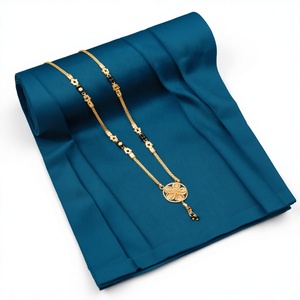 Collier Mangalsutra de luxe en or 22 carats, pendentif floral, chaîne de perles noires, bijoux de mariage indiens pour femmes, 11 grammes - Product Image 1