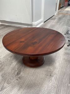 Premium Eco-Friendly Handmade Wooden Cake Stand Strong Base Polished Finish Customizable Size Color for Displaying Cakes - Product Image 5