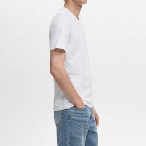 Camiseta de Hombre de Alta Calidad, Estilo Urbano Informal, Cuello en V, Algodón Suave, Cómoda, Manga Corta, Perfecta para el Estilo Diario - Product Image 2