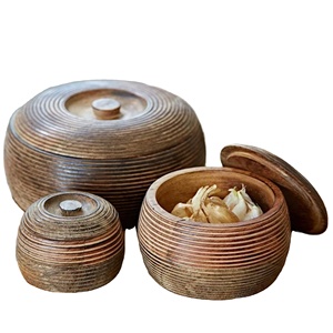 Bol de service en bois de forme ovale unique avec des lignes de bande avec couvercle pour servir et stocker des aliments pour le restaurant de l'hôtel à la maison - Product Image 1