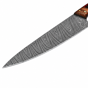 Cuchillo de Trinchar con Mango de Madera Roja y Patrón Damasco, Hoja Larga Plateada con Empuñadura Marrón para Cortar Carne y Preparar Alimentos - Product Image 4